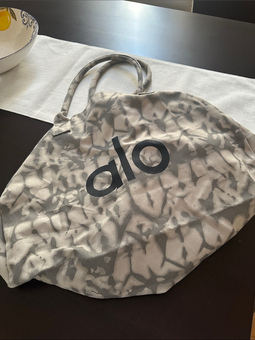 ALO Yoga Gray Tie-Dye Logo Tote